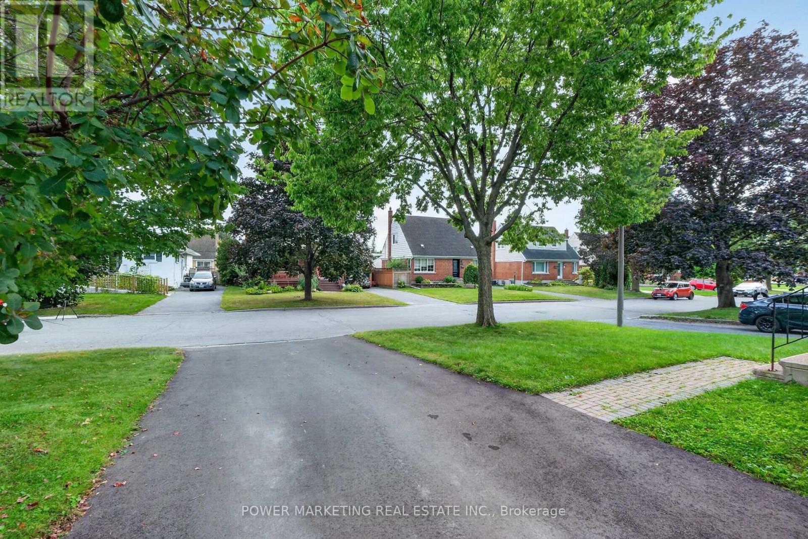 535 Dunbrack Street, Ottawa, Ontario  K1K 1J4 - Photo 4 - X13744982