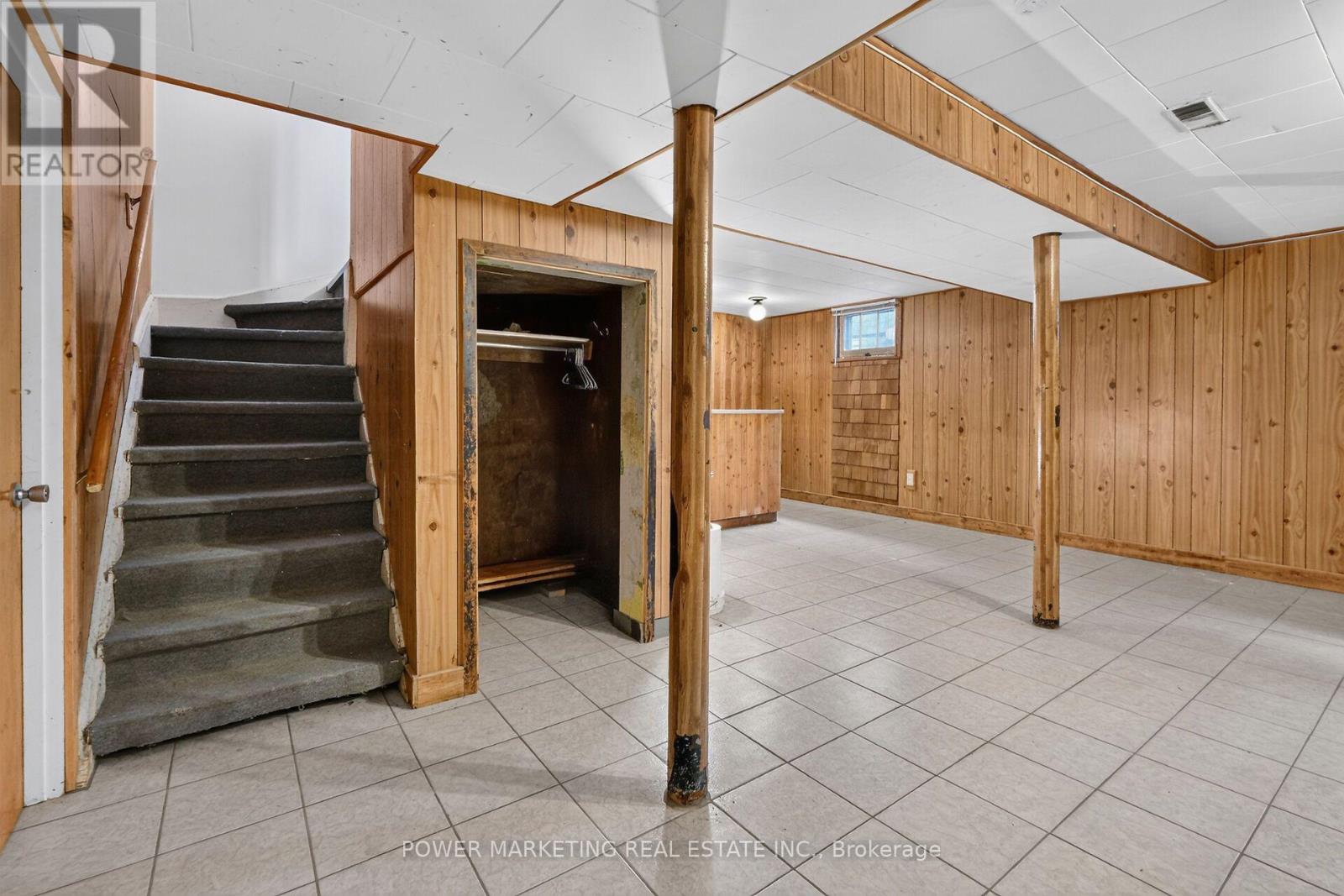 535 Dunbrack Street, Ottawa, Ontario  K1K 1J4 - Photo 39 - X13744982