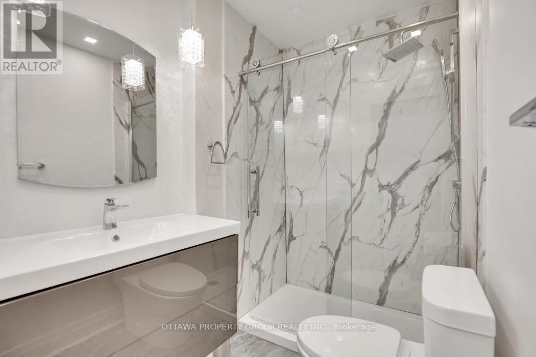 A - 149 Concord Street, Ottawa, Ontario K1S 0Z3 - Photo 3 - X13763786