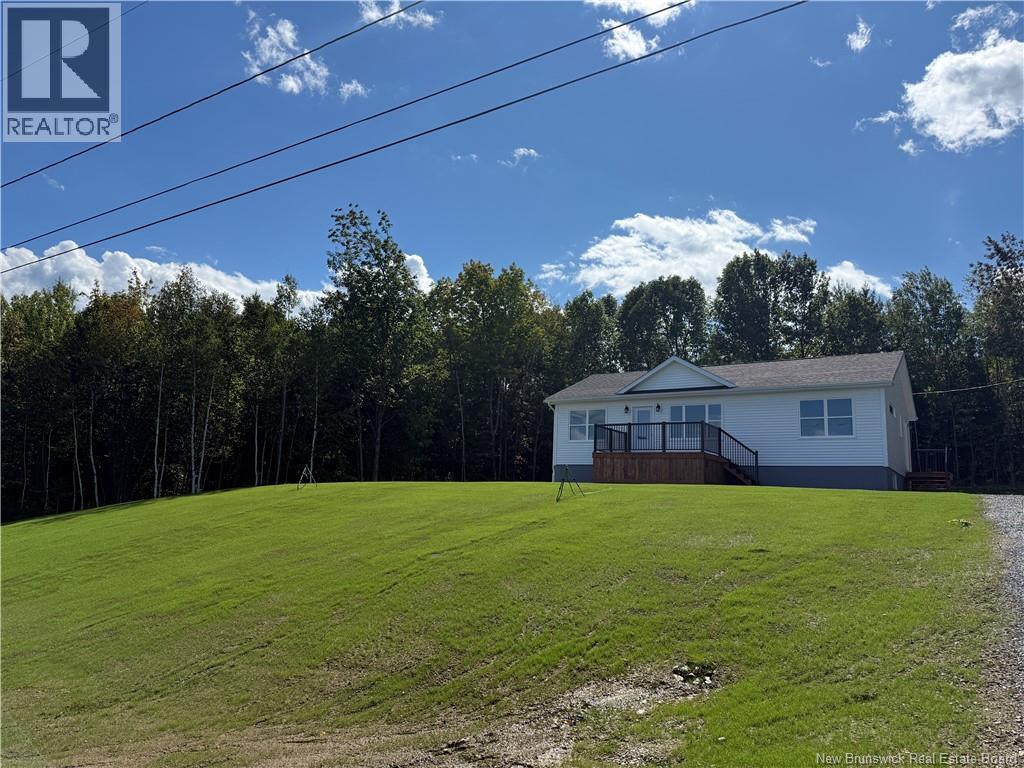 11 Clearview Court, Nackawic, New Brunswick