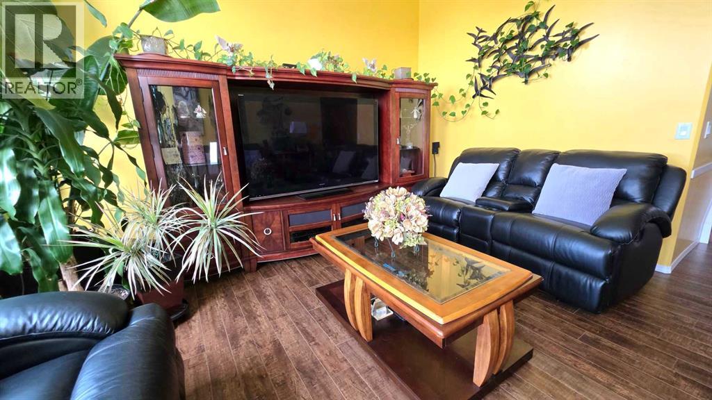 9209 129 Avenue, Grande Prairie, Alberta  T8X 1R5 - Photo 7 - A2342029