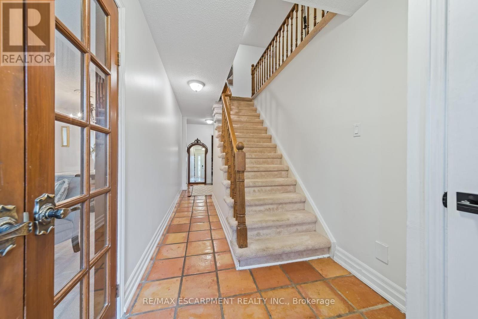 2760 Cathian Court, Mississauga, Ontario  L5L 2C7 - Photo 21 - W13767364