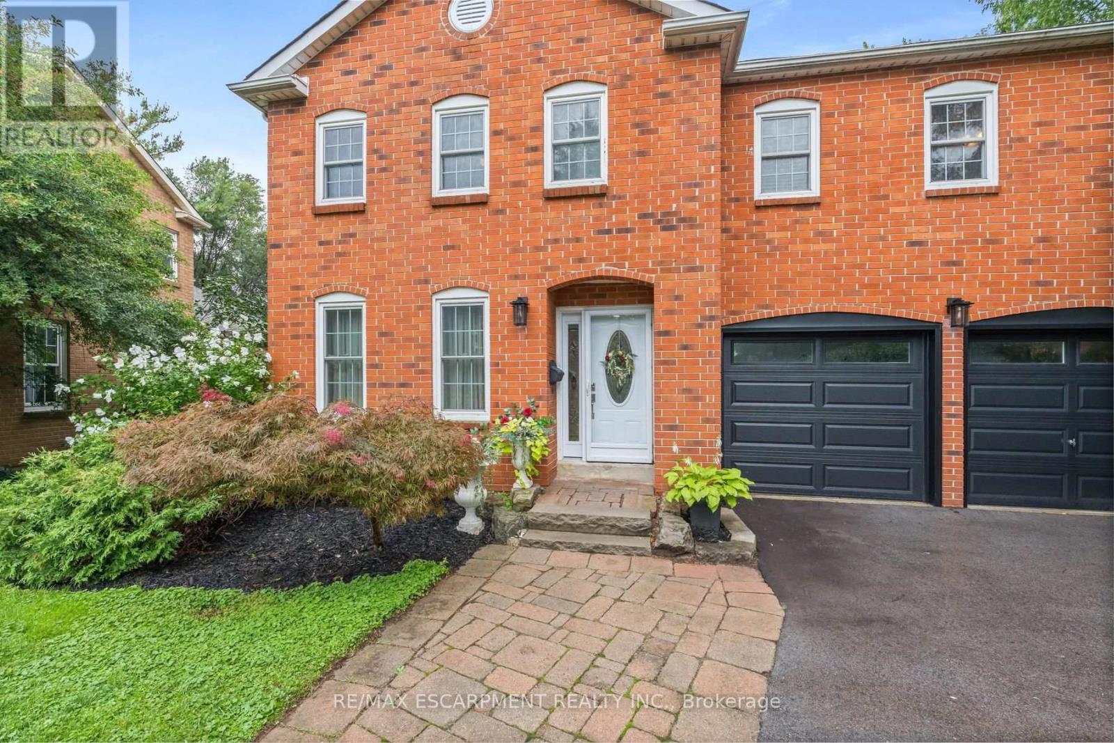 2760 Cathian Court, Mississauga, Ontario  L5L 2C7 - Photo 5 - W13767364
