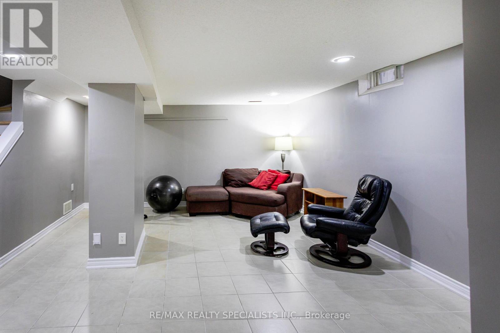 6343 Alderwood Trail, Mississauga, Ontario  L5N 6X1 - Photo 35 - W13767428