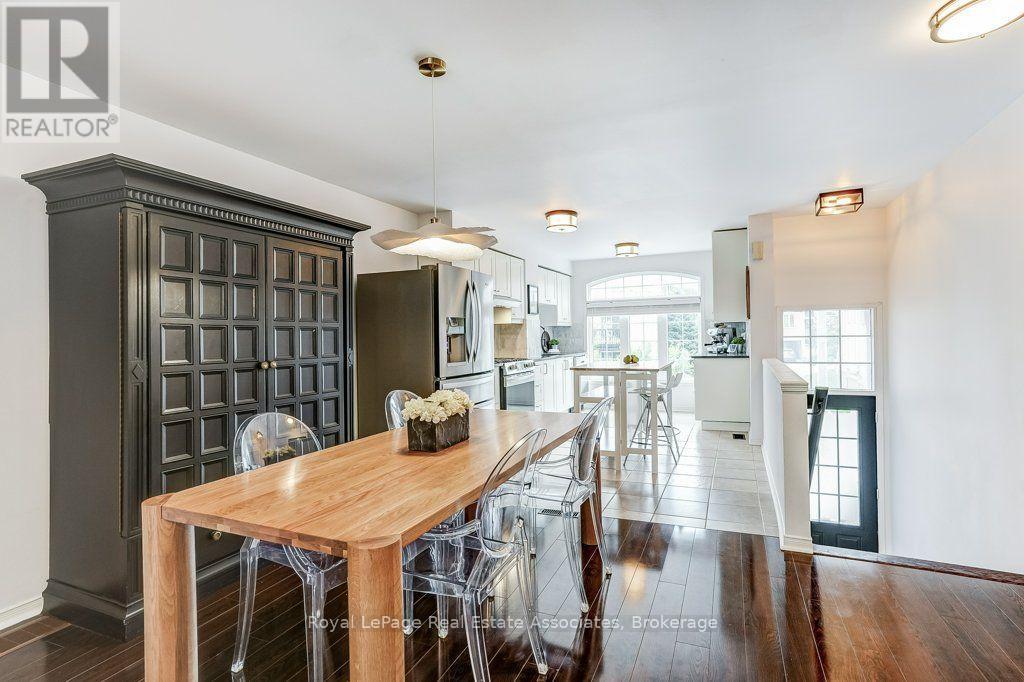 7222 Deanlee Court, Mississauga, Ontario  L5N 8R5 - Photo 7 - W13767468