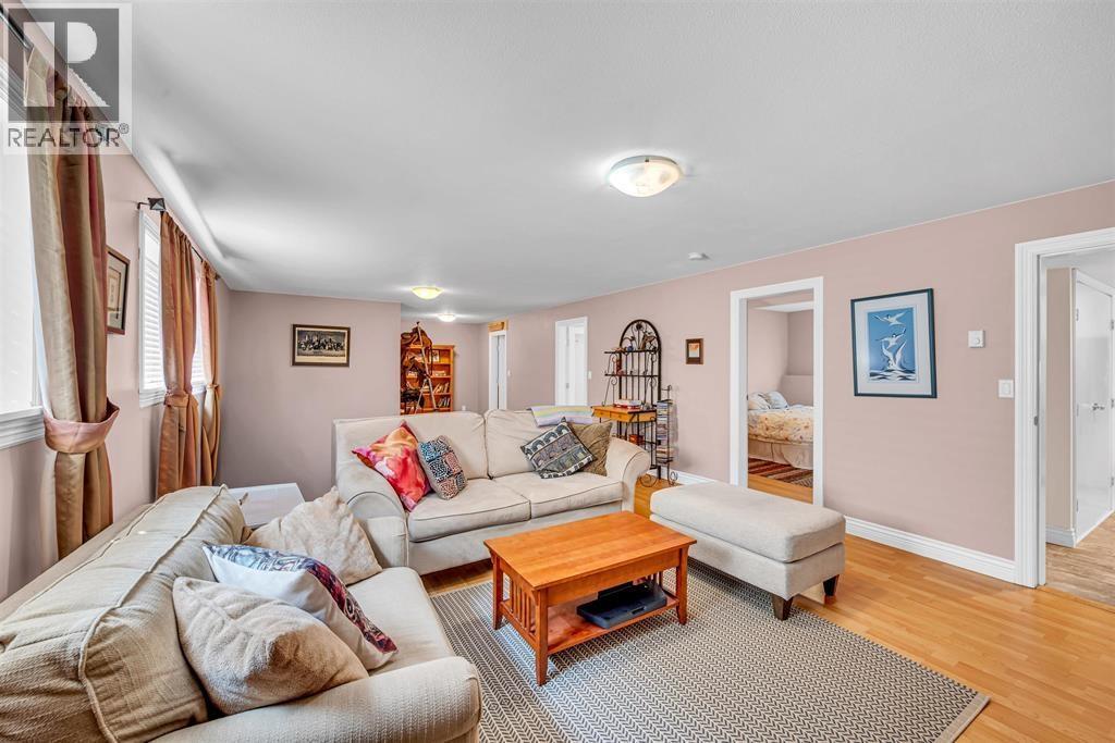 3017 Maplewood Court, Coquitlam, British Columbia  V3E 3P3 - Photo 28 - R3163212