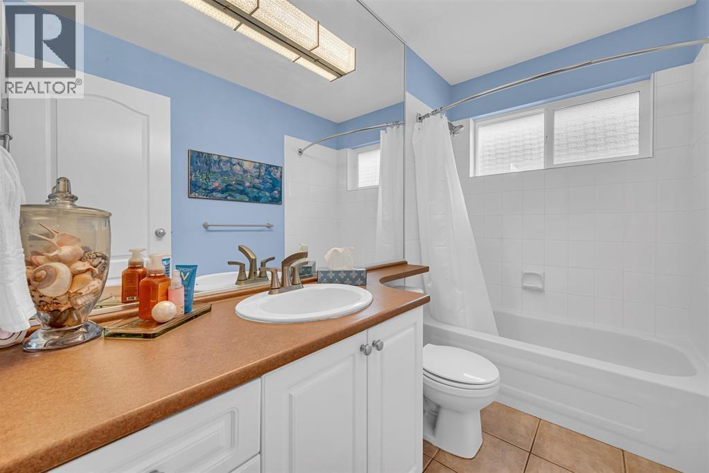 3017 Maplewood Court, Coquitlam, British Columbia  V3E 3P3 - Photo 22 - R3163212