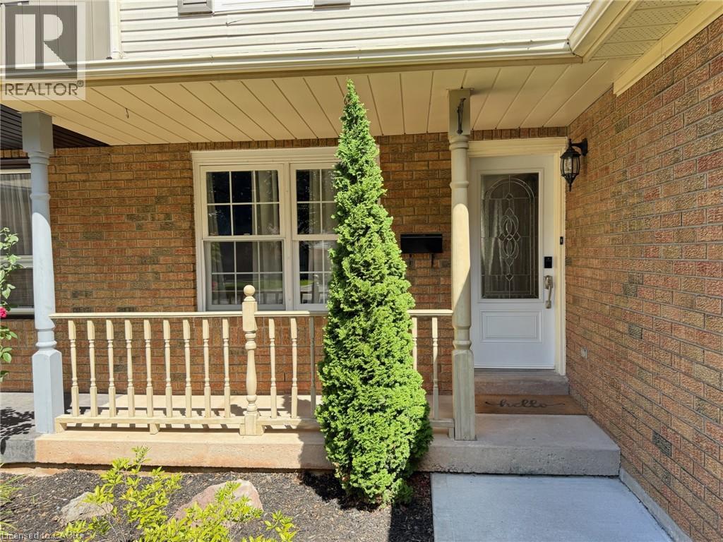 20 Pleasant Grove Terrace, Grimsby, Ontario  L3M 5G8 - Photo 4 - 40862080