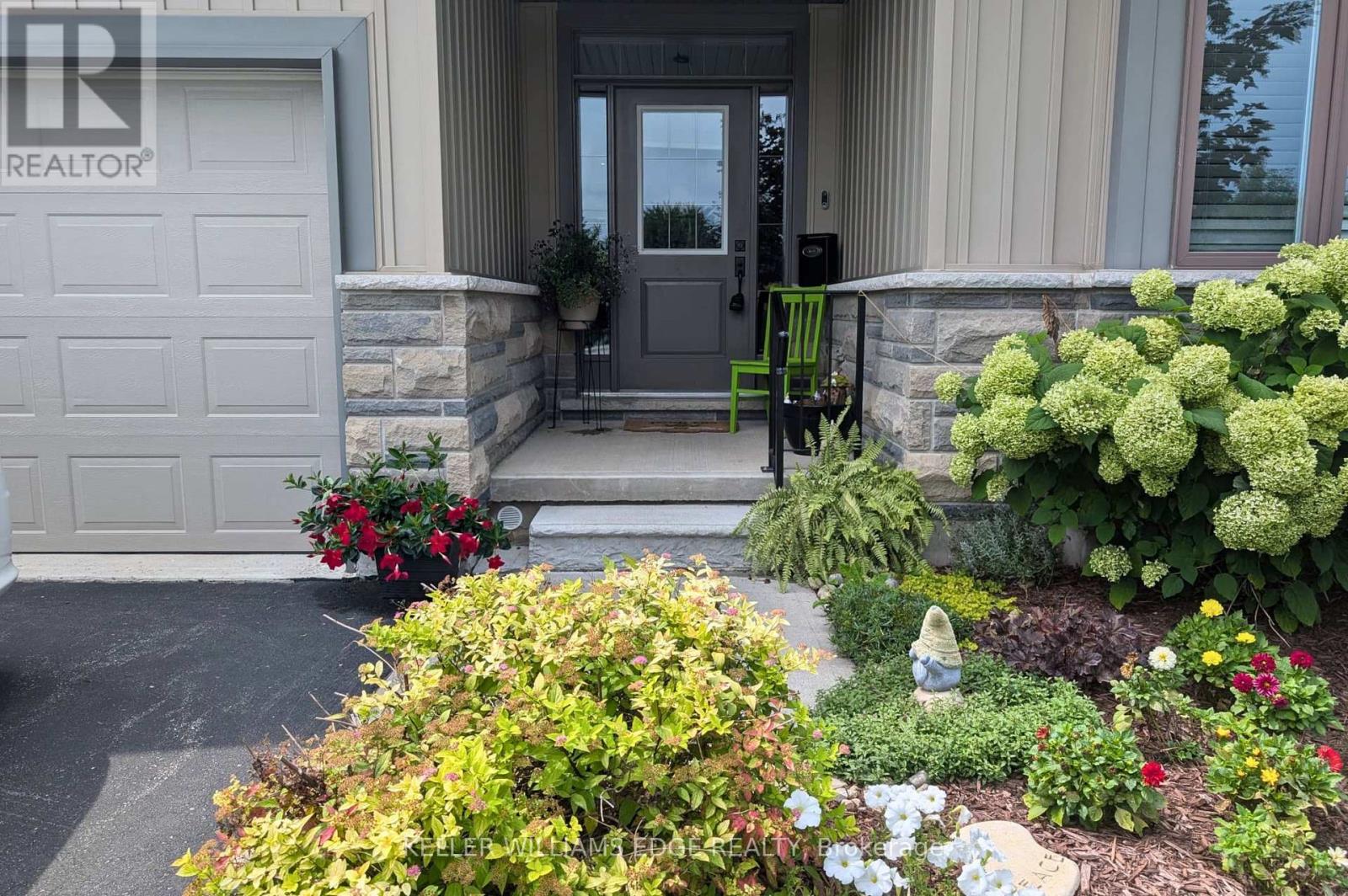 7 - 250 Hostetler Road, Wilmot, Ontario N3A 0E4 - Photo 2 - X13736880