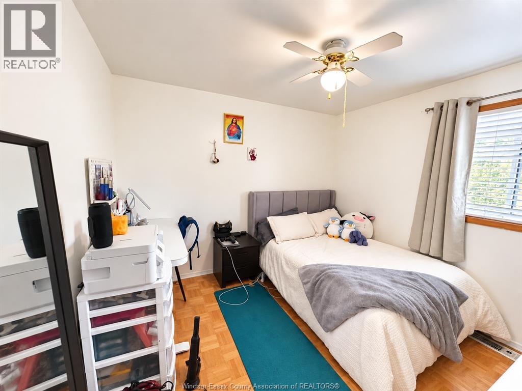 972 Bruce, Windsor, Ontario  N9A 4X7 - Photo 15 - 26022160
