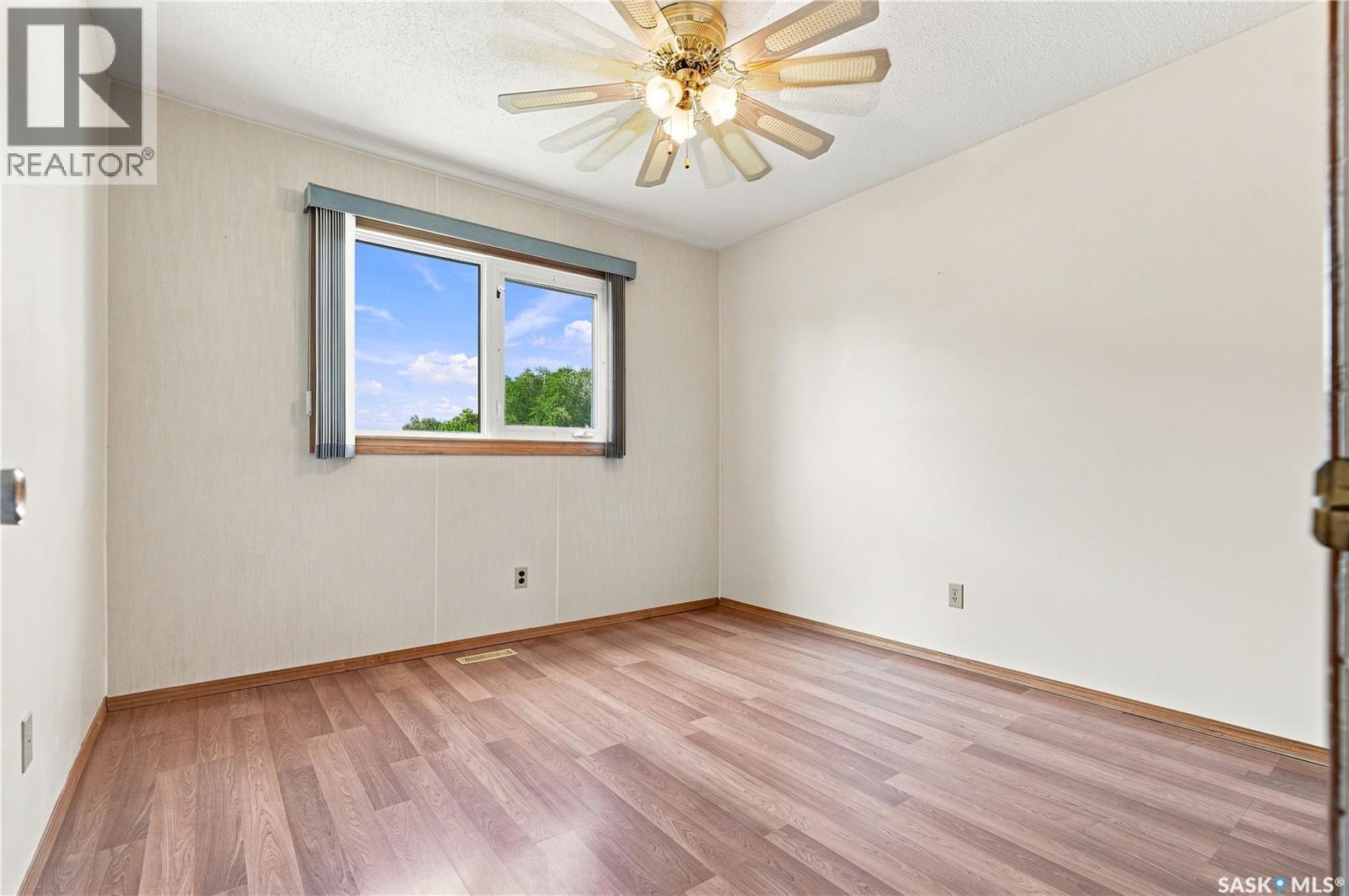54 Klaehn Crescent, Saskatoon, Saskatchewan  S7L 4G5 - Photo 22 - SK048008