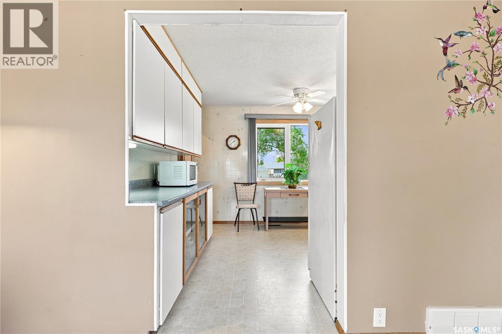54 Klaehn Crescent, Saskatoon, Saskatchewan  S7L 4G5 - Photo 9 - SK048008
