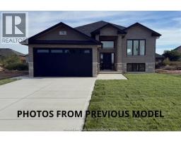 51 FENCELINE DRIVE, Chatham, Ontario
