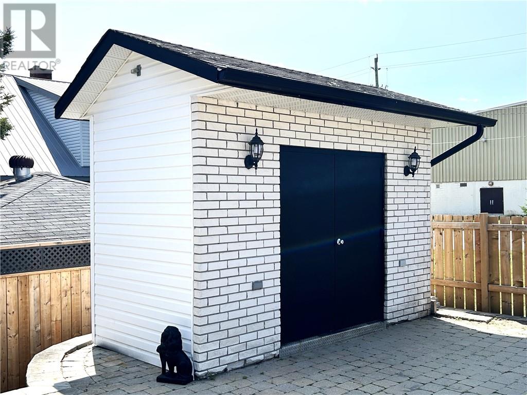 35 Cedar Street, Levack, Ontario  P0M 2C0 - Photo 7 - 2130279