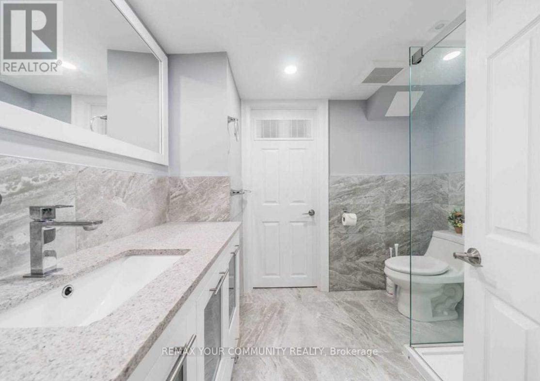 Lower - 24 Sombrero Court, Toronto, Ontario  M9L 2M6 - Photo 17 - W13760232