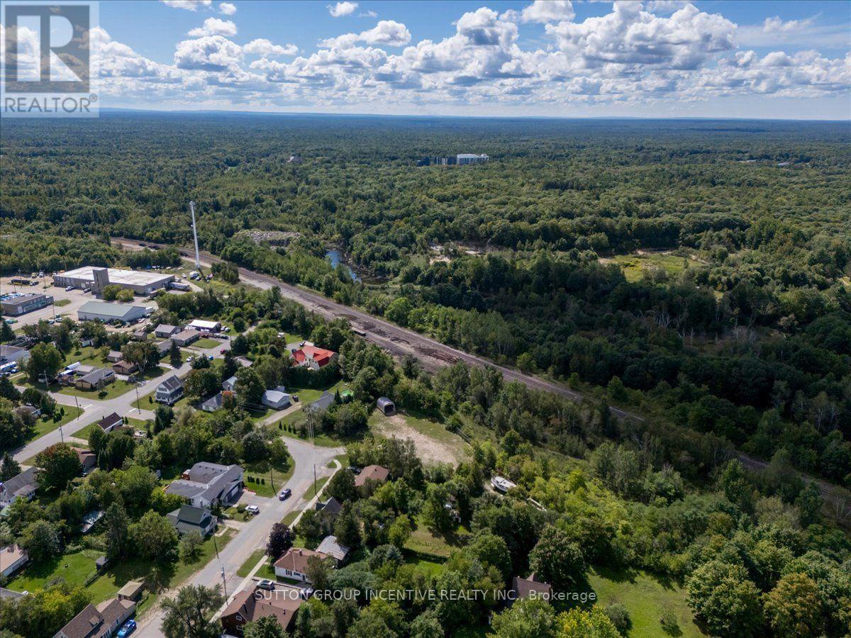 200 Nelson Street, Gravenhurst, Ontario  P1P 1K7 - Photo 12 - X13767042