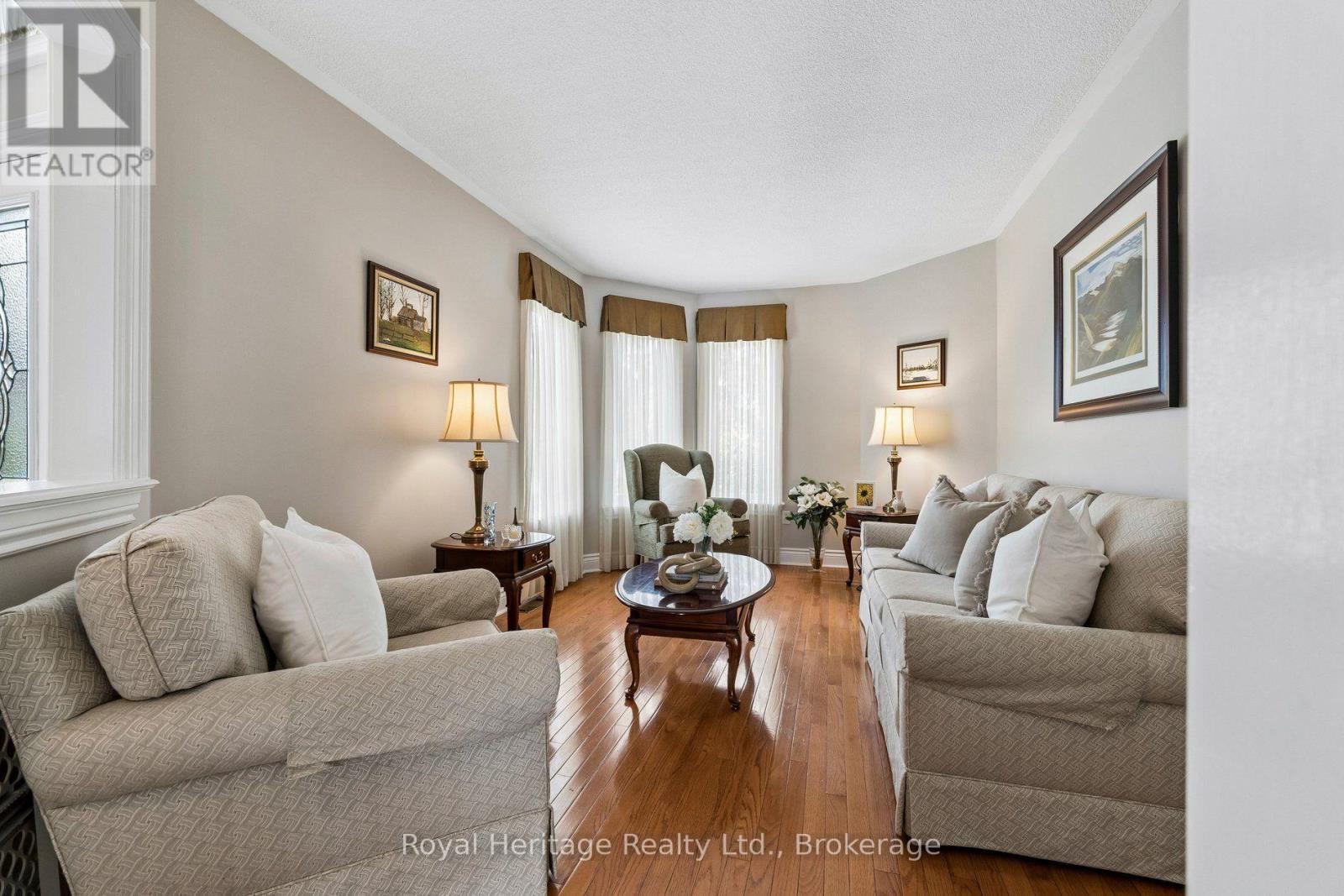 41 Winterberry Drive, Whitby, Ontario  L1R 1Z2 - Photo 8 - E13767746