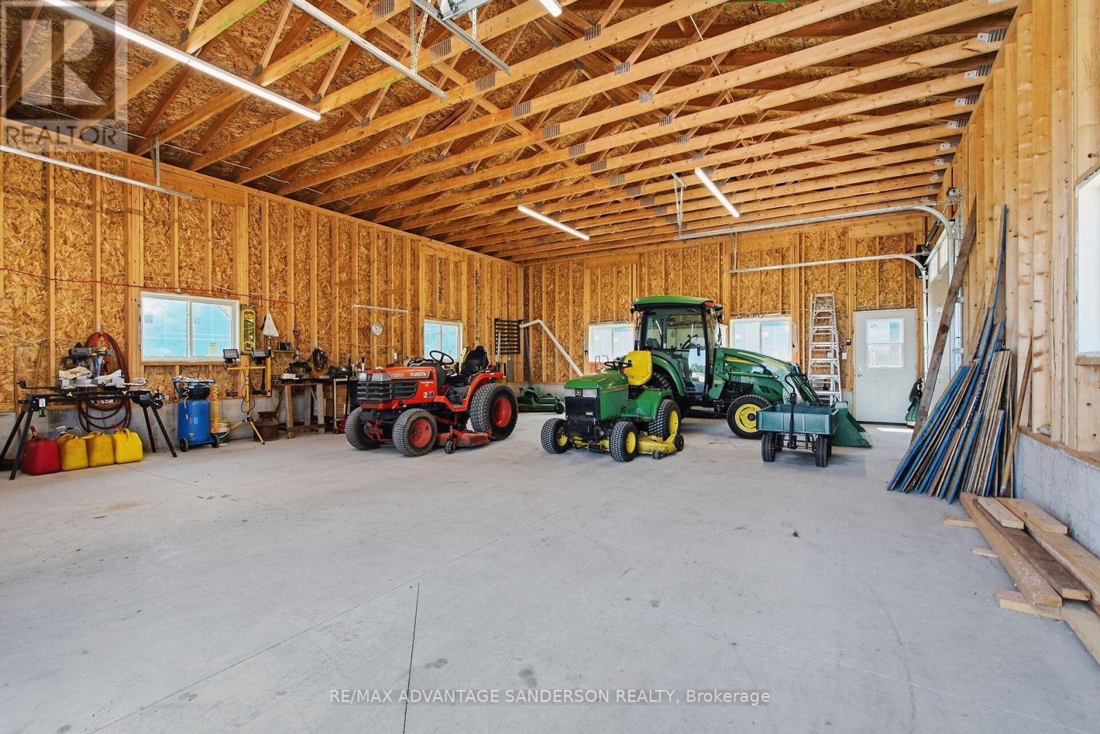 14677 Ten Mile Road, Middlesex Centre, Ontario  N0M 2A0 - Photo 24 - X13767704