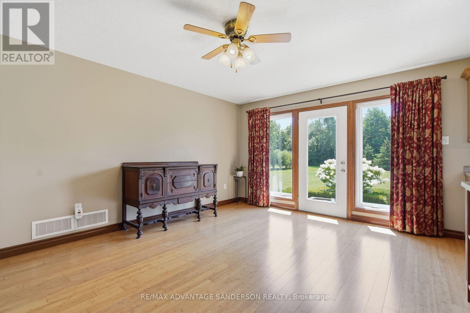 14677 Ten Mile Road, Middlesex Centre, Ontario  N0M 2A0 - Photo 35 - X13767704