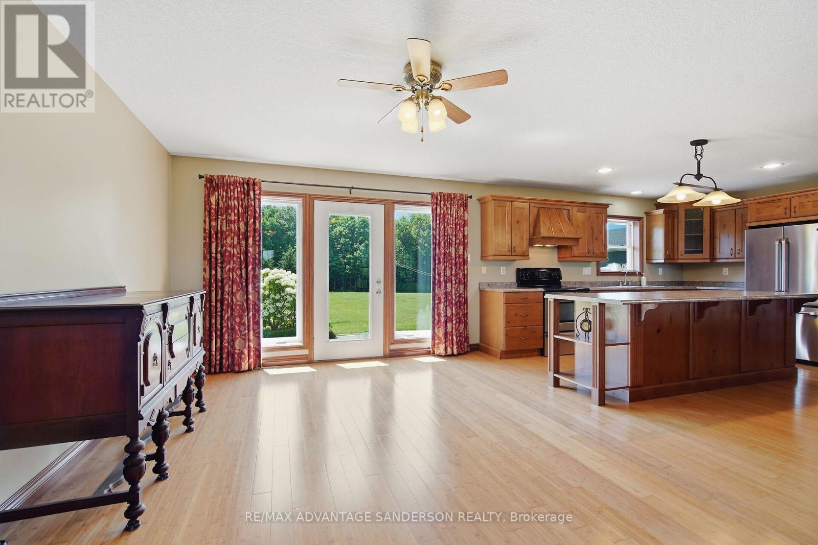 14677 Ten Mile Road, Middlesex Centre, Ontario  N0M 2A0 - Photo 36 - X13767704