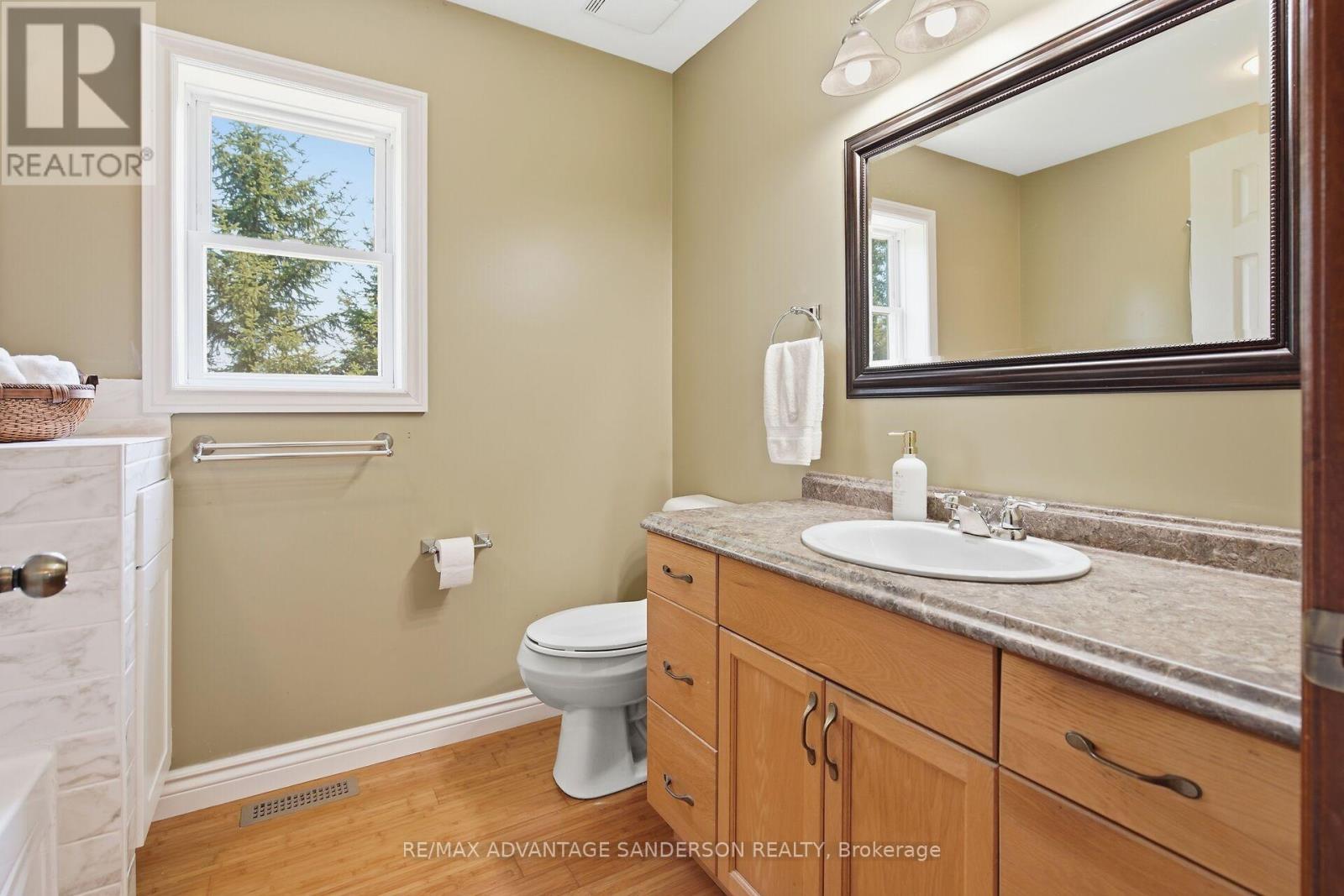 14677 Ten Mile Road, Middlesex Centre, Ontario  N0M 2A0 - Photo 39 - X13767704