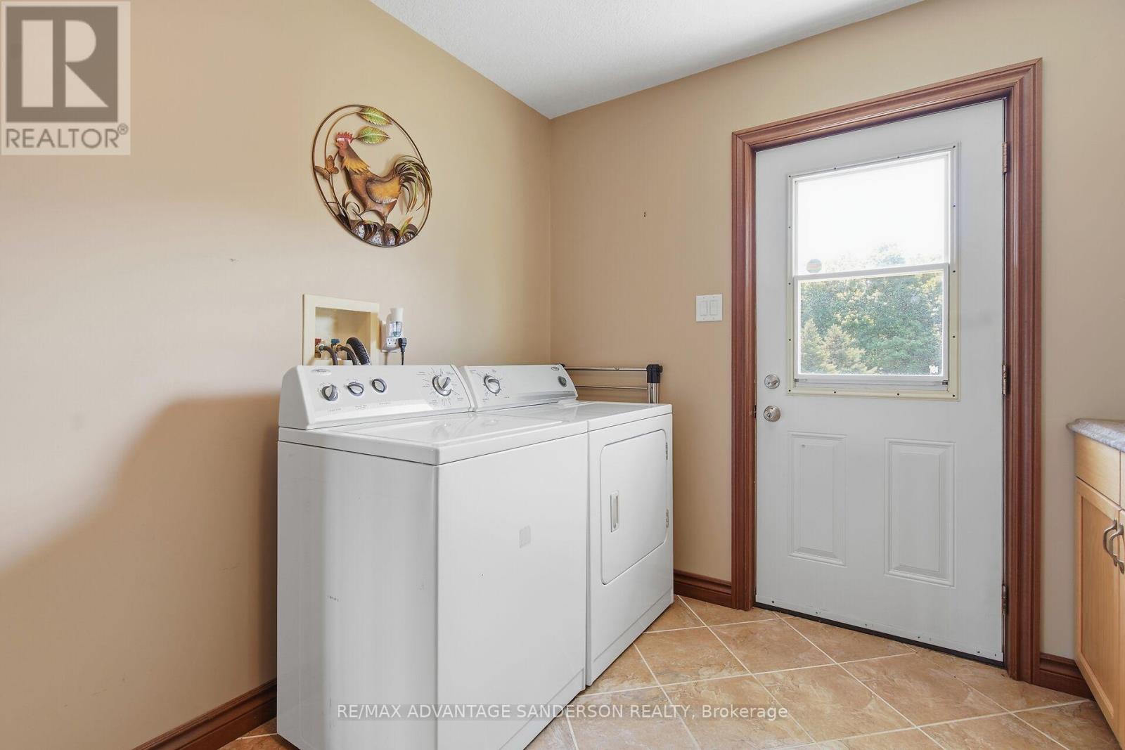14677 Ten Mile Road, Middlesex Centre, Ontario  N0M 2A0 - Photo 45 - X13767704