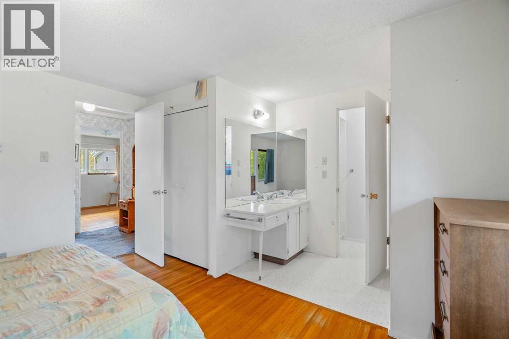 24 Mapleglade Close SE, Calgary, Alberta  T2J 2G9 - Photo 23 - A2343337