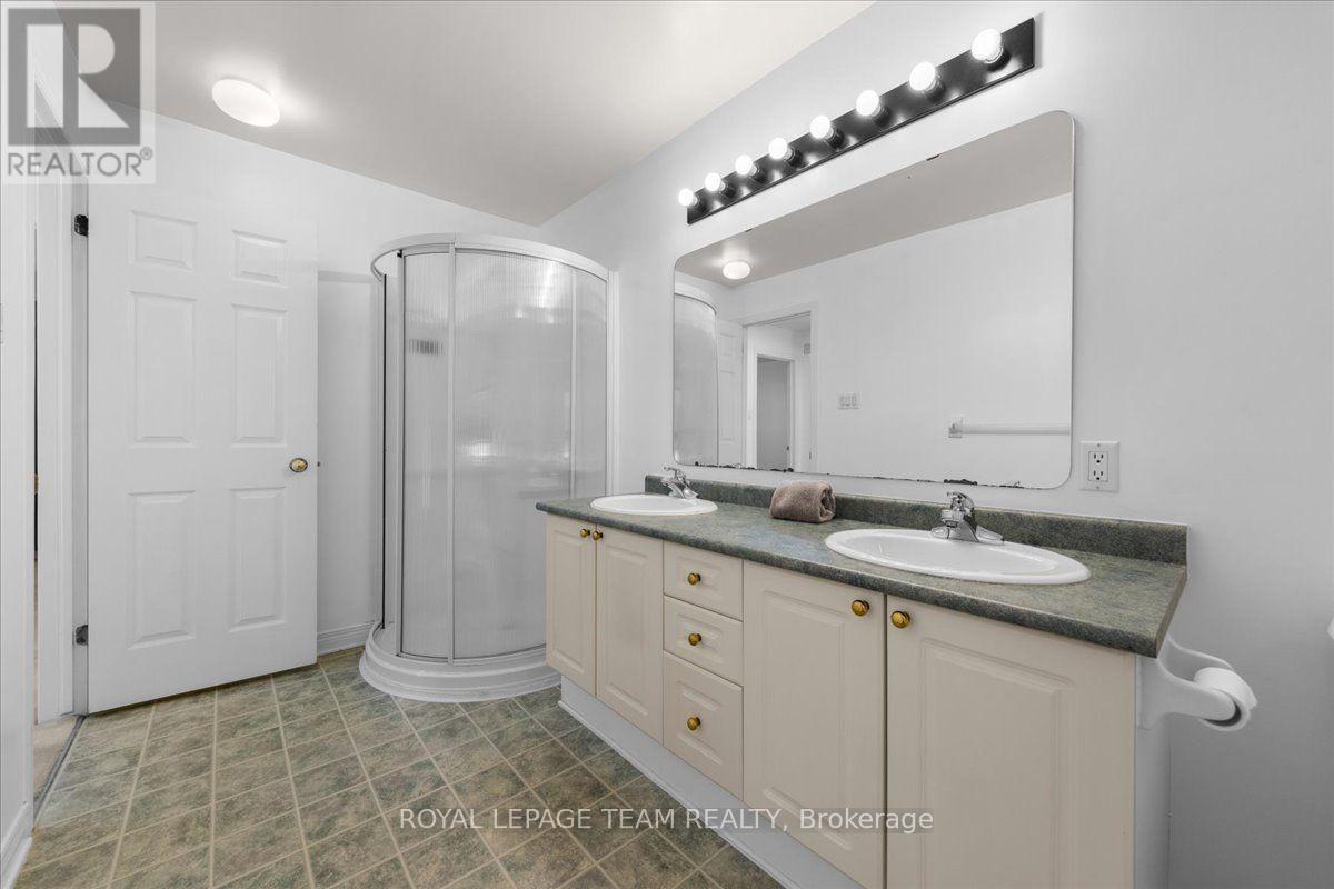 219 Tattersall Way, Ottawa, Ontario  K1V 1K6 - Photo 25 - X13767698