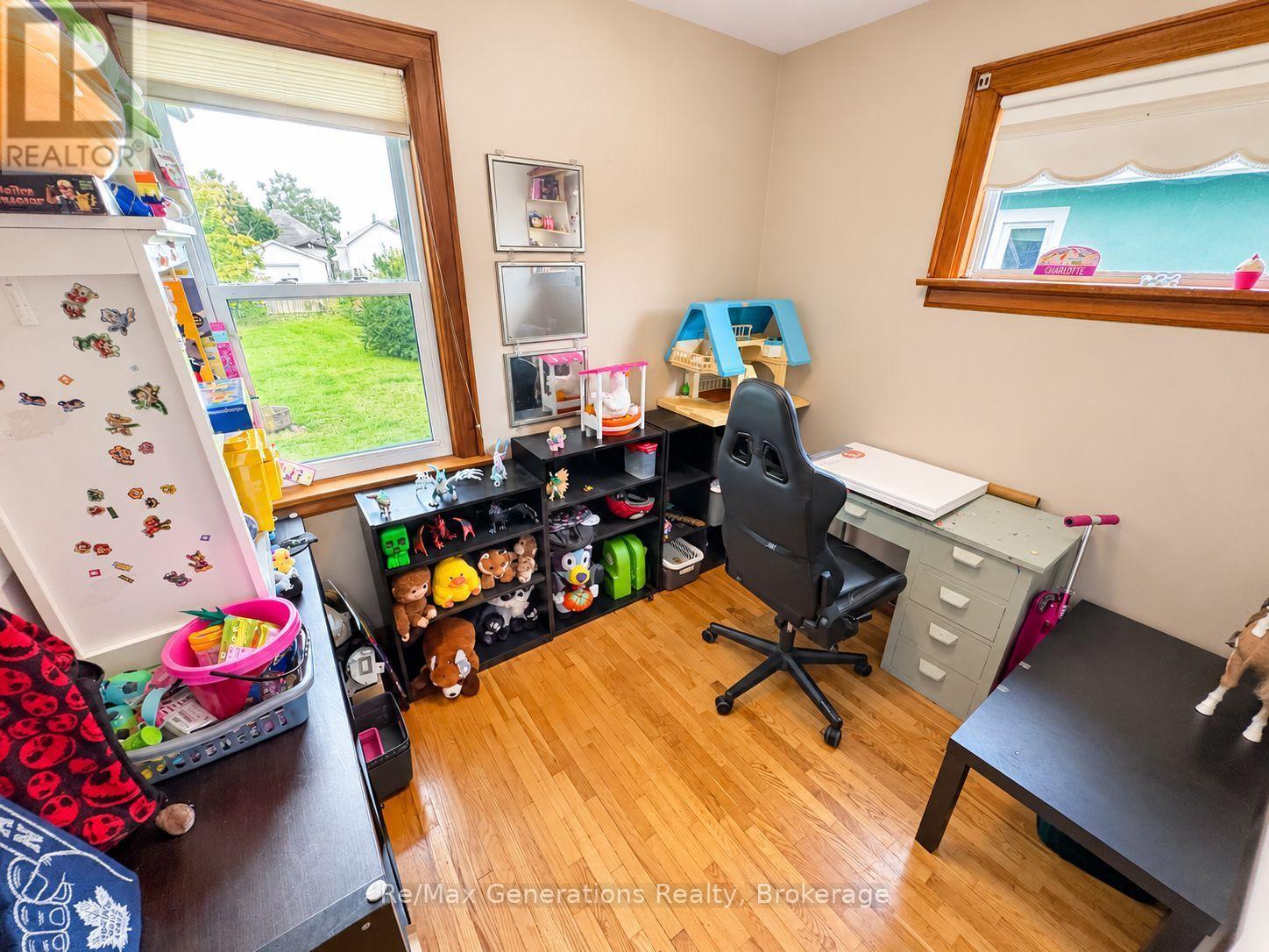 251 Francis Street W, Thunder Bay, Ontario  P7C 4C1 - Photo 10 - X13767656