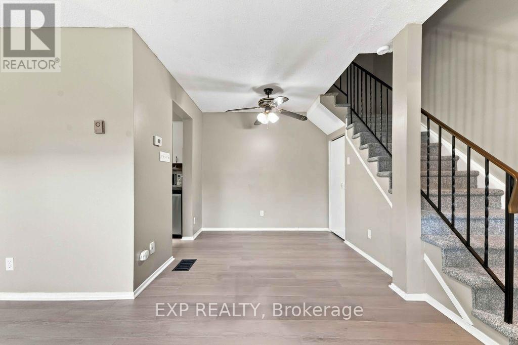 30a - 30a Woodvale Green, Ottawa, Ontario  K2G 4H4 - Photo 12 - X13767788