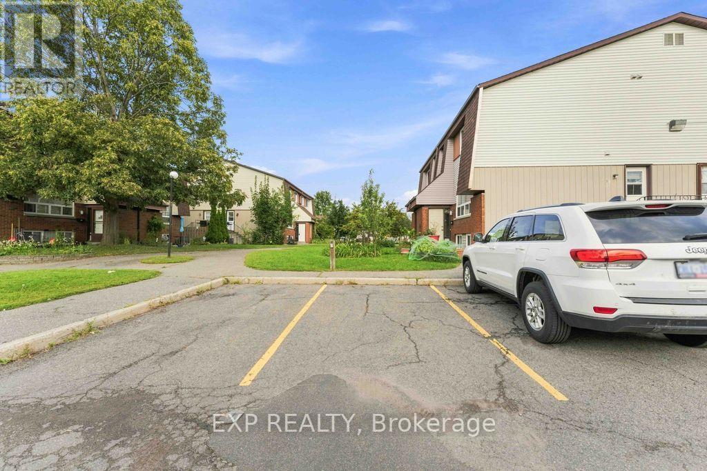 30a - 30a Woodvale Green, Ottawa, Ontario  K2G 4H4 - Photo 33 - X13767788