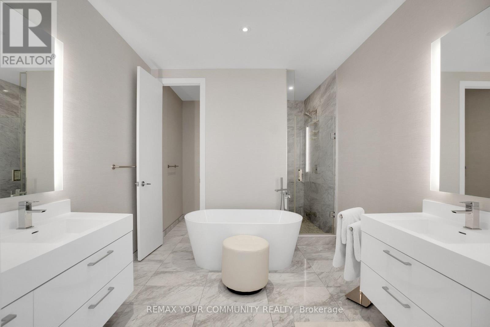 5405 - 1 Yorkville Avenue, Toronto, Ontario M4W 0B1 - Photo 16 - C13767670