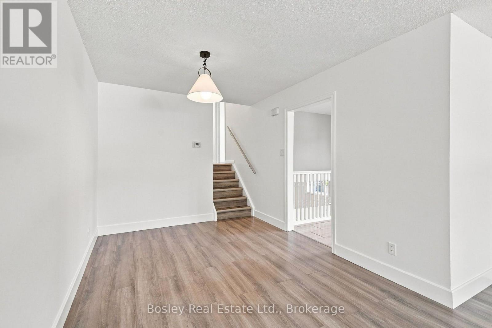 4 Griffin Road, Collingwood, Ontario  L9Y 4B8 - Photo 11 - S13767662