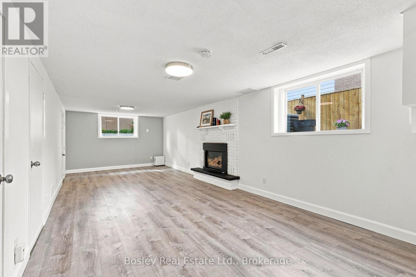 4 Griffin Road, Collingwood, Ontario  L9Y 4B8 - Photo 22 - S13767662