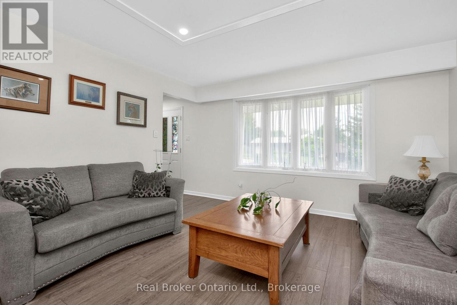 647 Manly Street, Midland, Ontario  L4R 3G7 - Photo 6 - S13767682