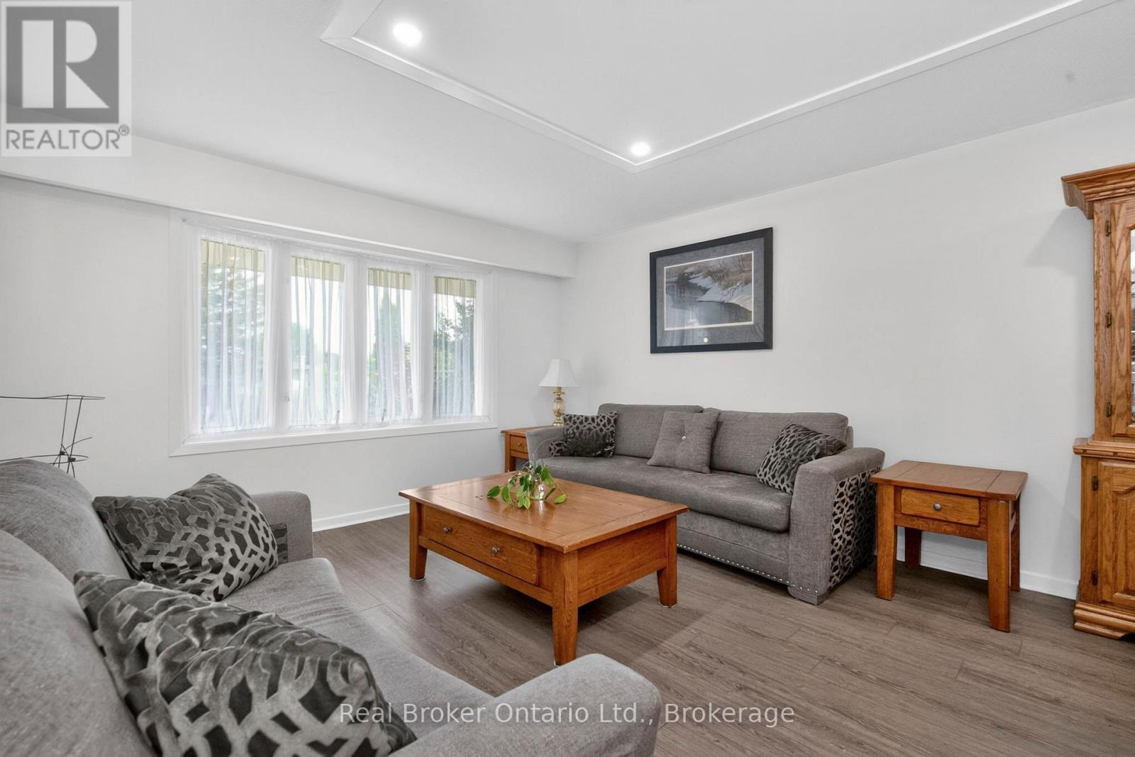 647 Manly Street, Midland, Ontario  L4R 3G7 - Photo 7 - S13767682