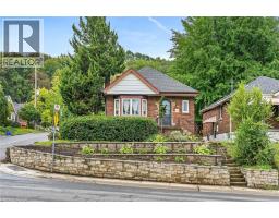 22 ARKLEDUN Avenue, Hamilton, Ontario