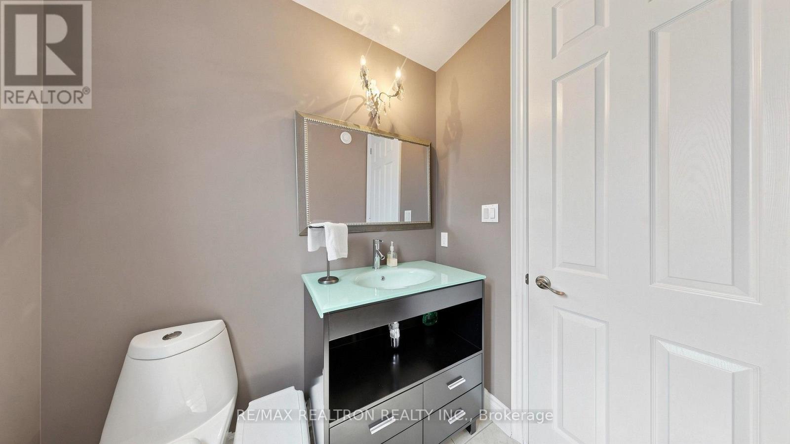 50 Sir Francesco Street, Vaughan, Ontario  L6A 0E8 - Photo 9 - N13767580
