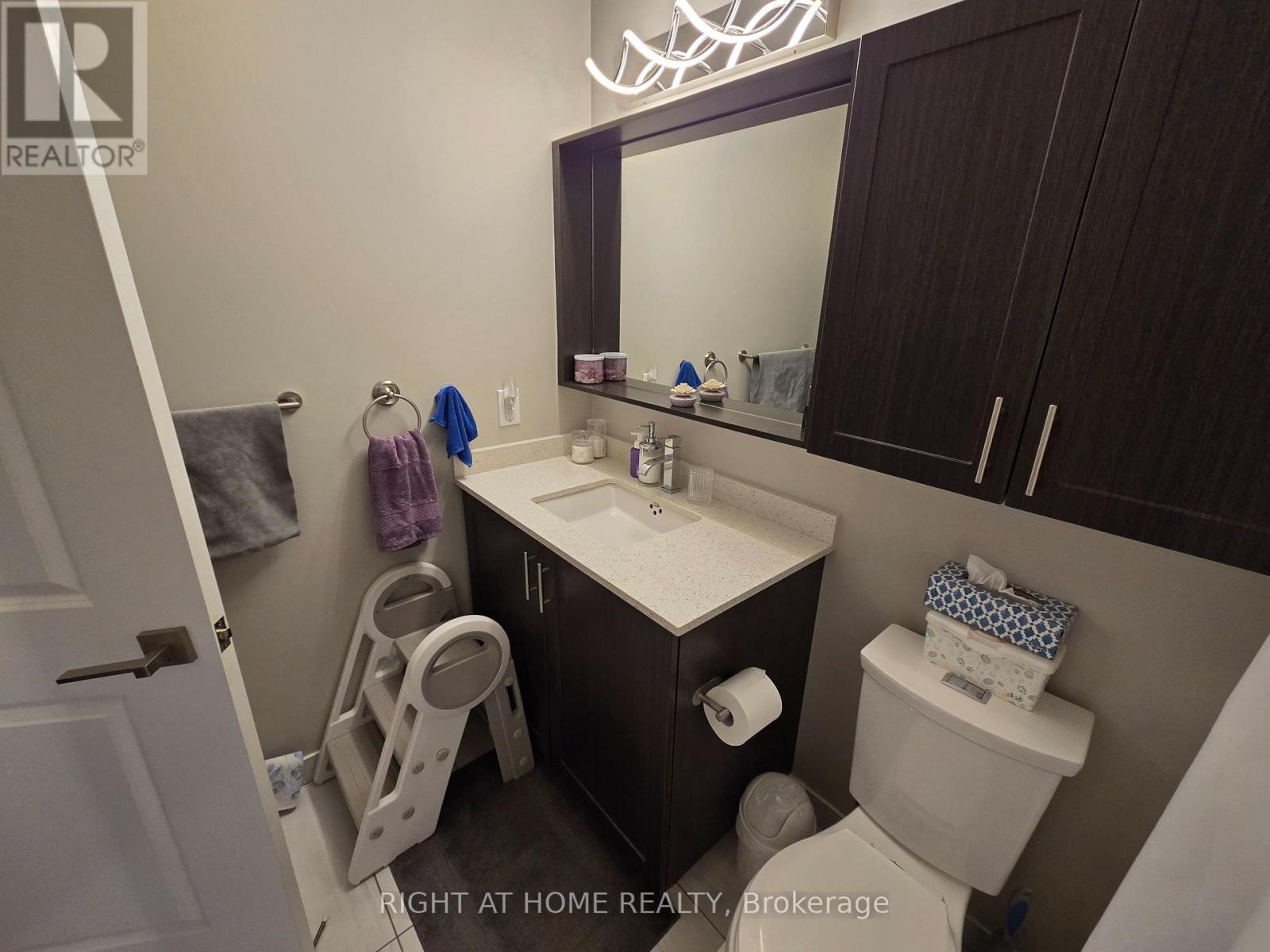 Lph03 - 3600 Highway 7 Road, Vaughan, Ontario  L4L 0G7 - Photo 13 - N13767774