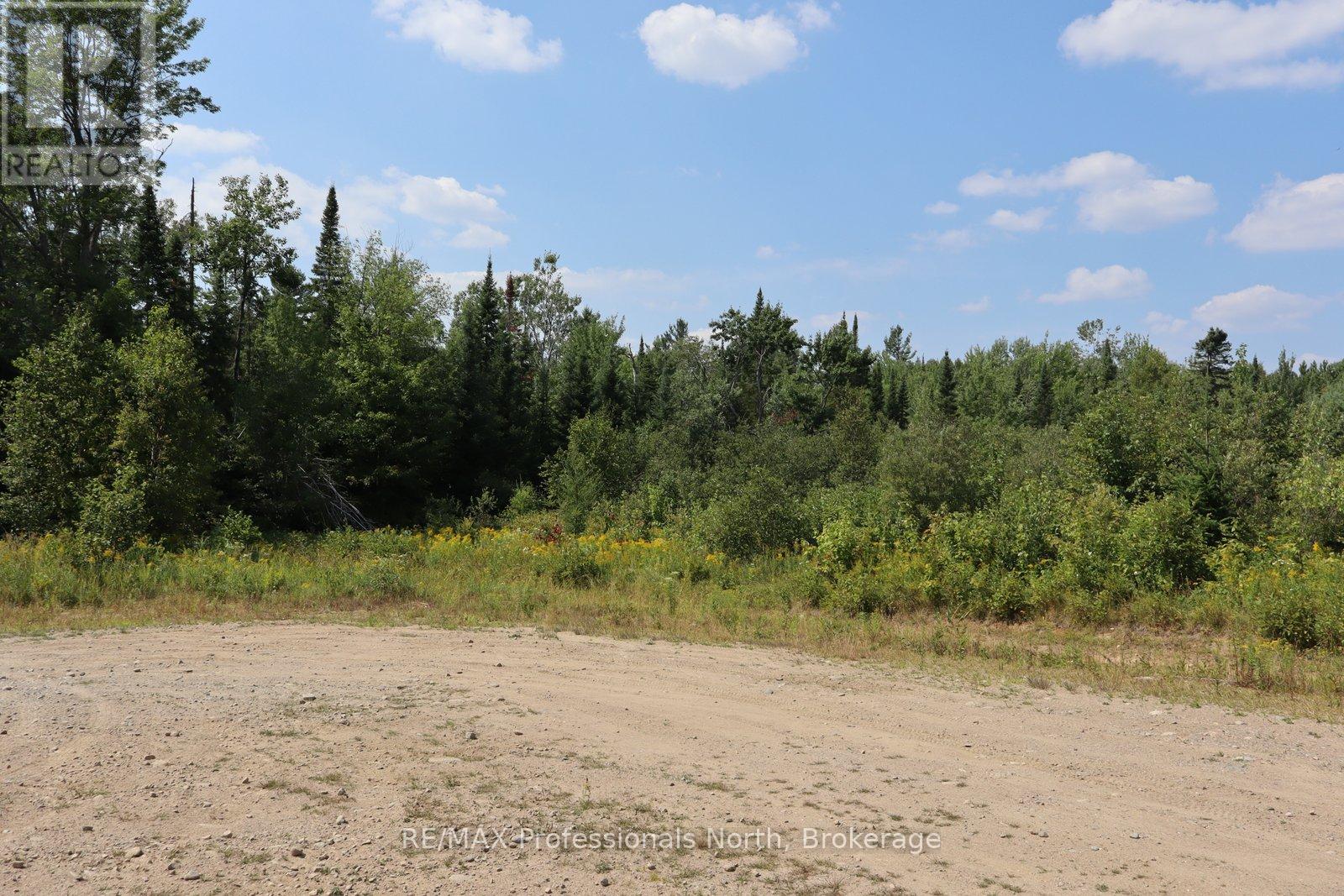 1070 Piper Glen Road, Minden Hills, Ontario  K0M 2K0 - Photo 2 - X13767700
