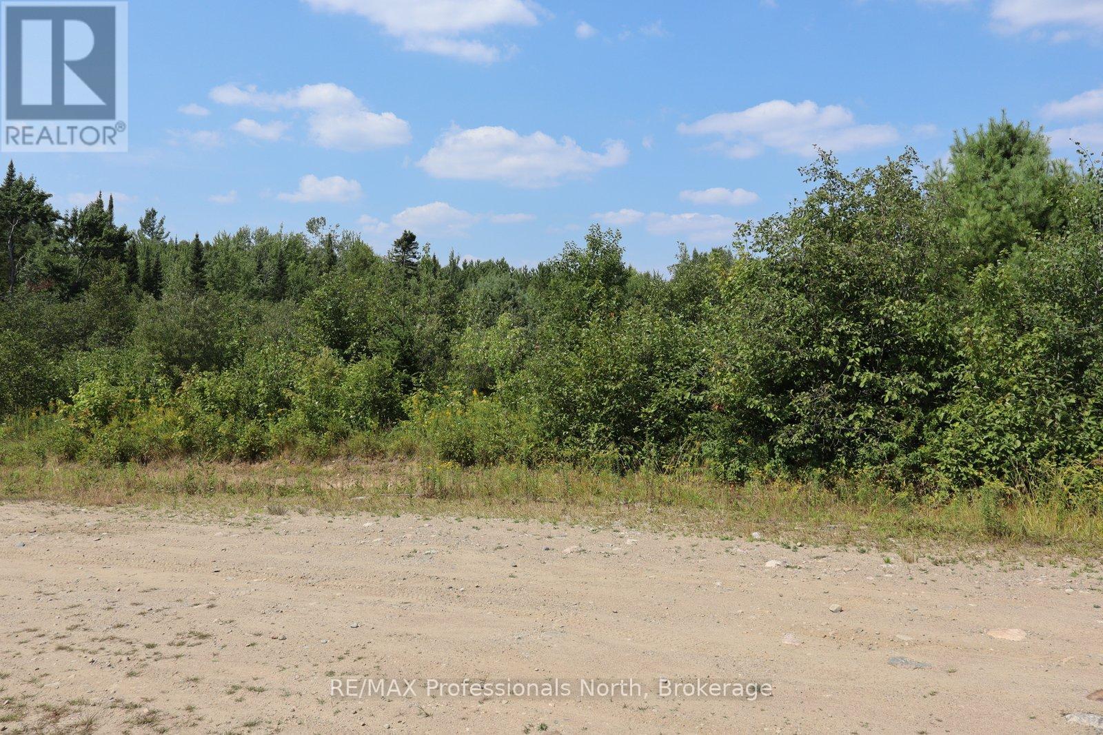 1070 Piper Glen Road, Minden Hills, Ontario  K0M 2K0 - Photo 3 - X13767700