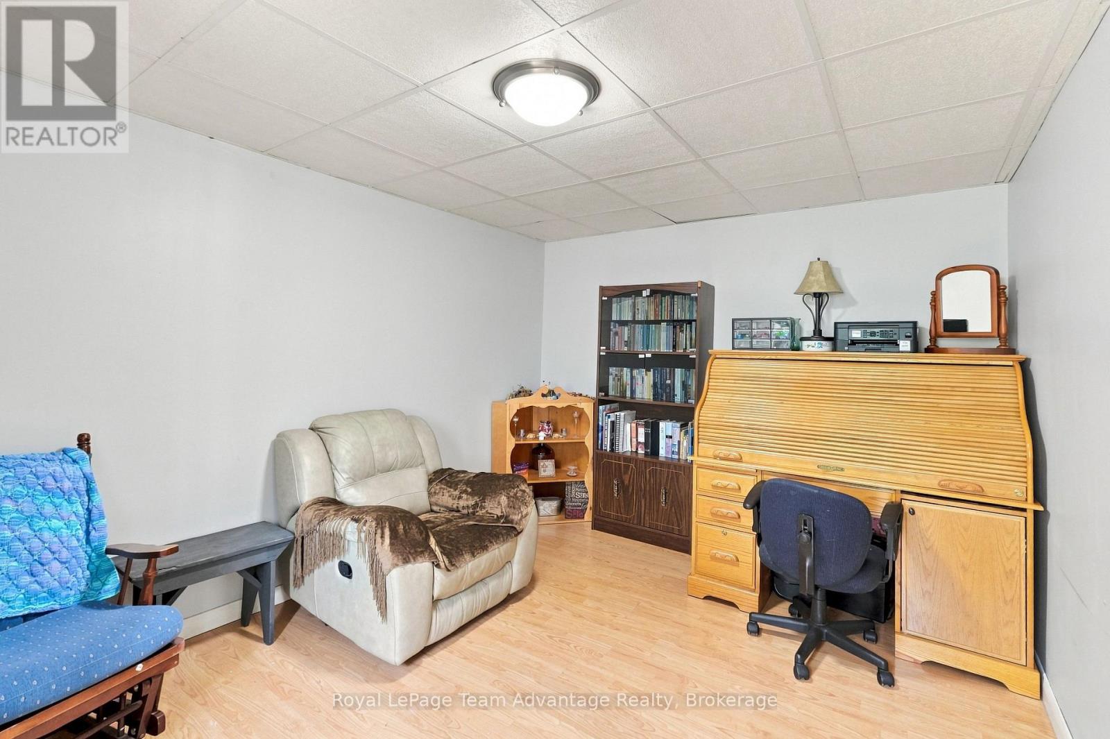 65 Isabella Street, Parry Sound, Ontario P2A 1M6 - Photo 11 - X13767728