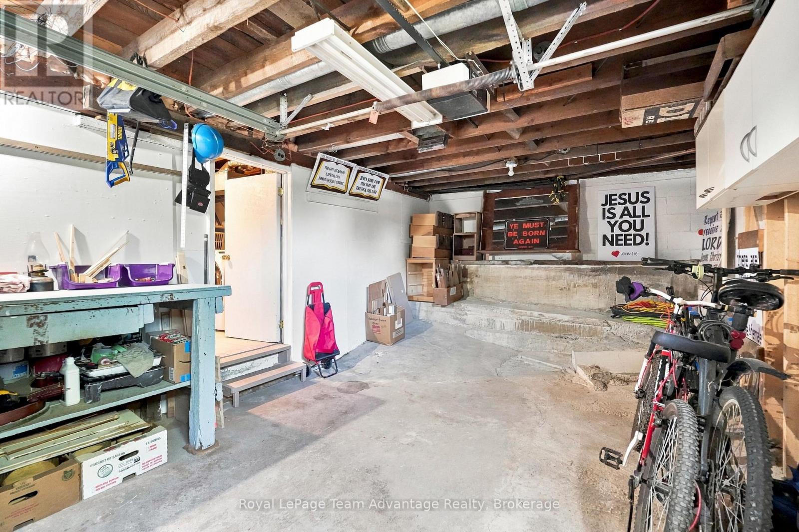 65 Isabella Street, Parry Sound, Ontario P2A 1M6 - Photo 17 - X13767728