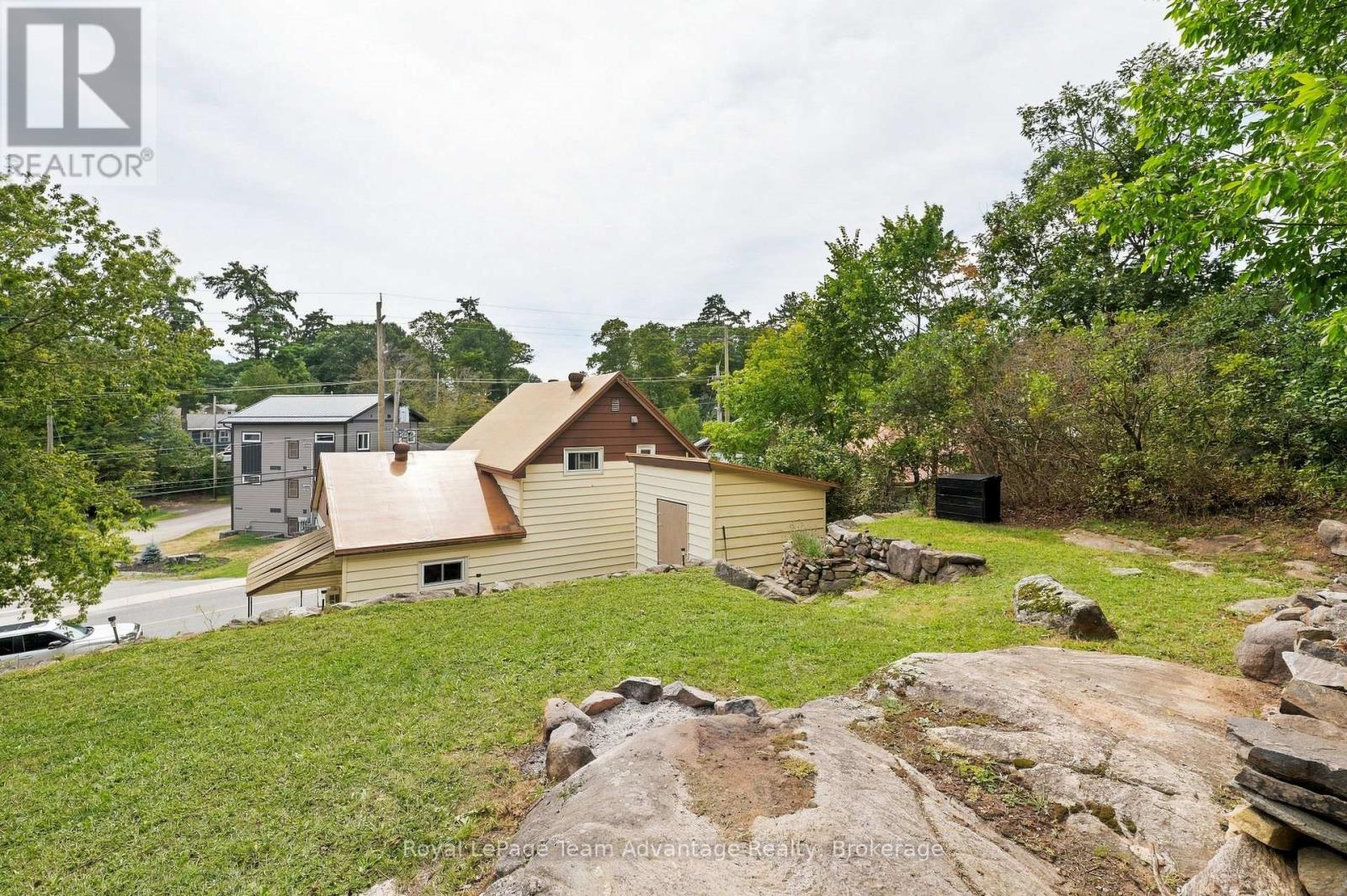 65 Isabella Street, Parry Sound, Ontario P2A 1M6 - Photo 29 - X13767728
