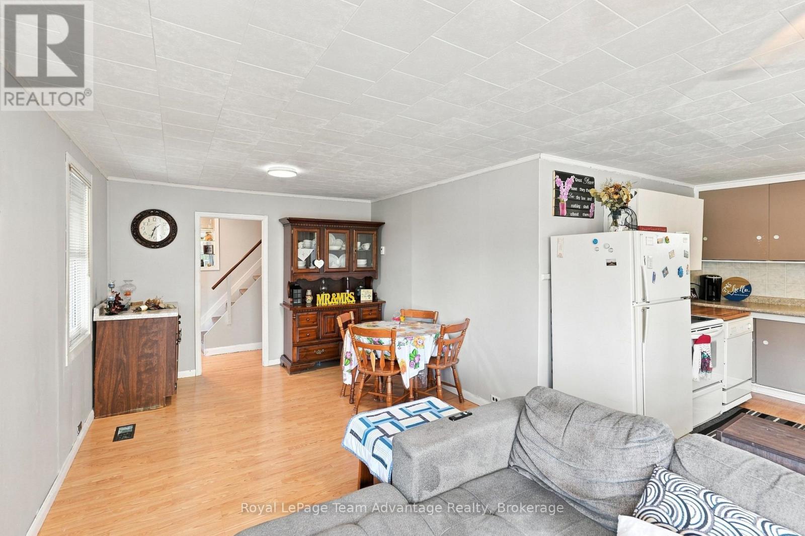 65 Isabella Street, Parry Sound, Ontario P2A 1M6 - Photo 8 - X13767728