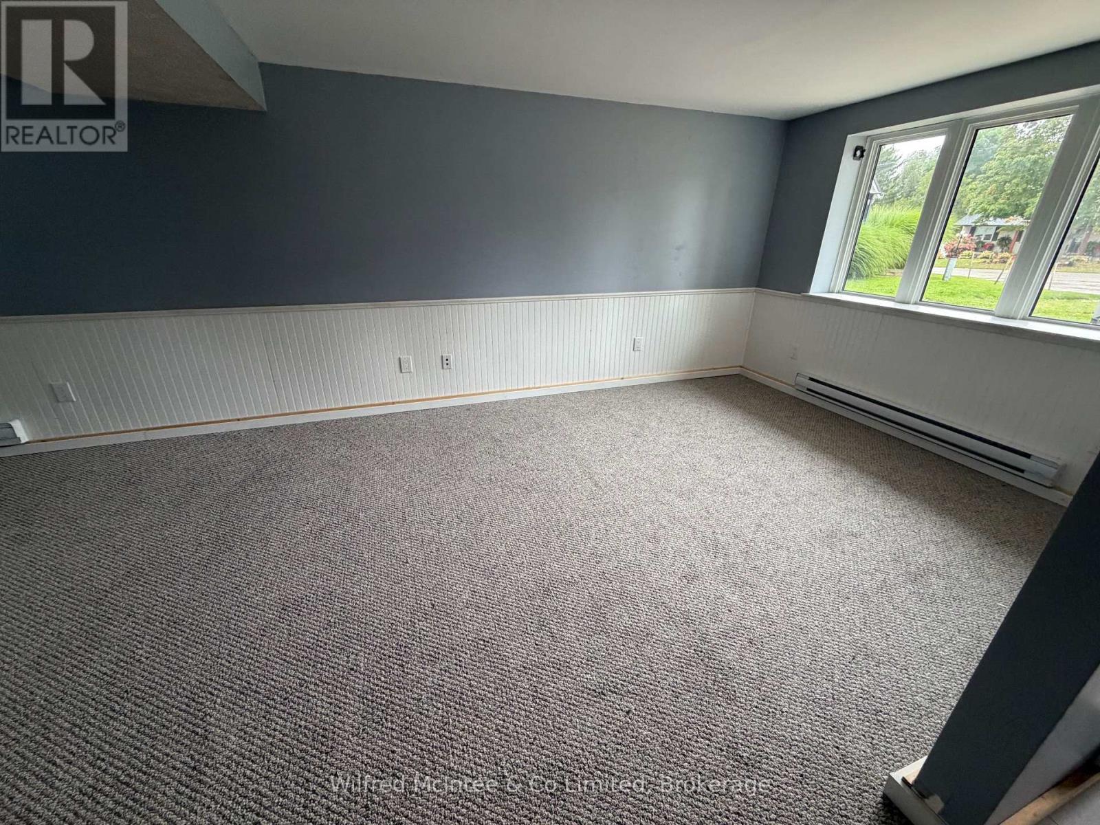 2 Parkview Court, Brockton, Ontario  N0G 2V0 - Photo 10 - X13767810