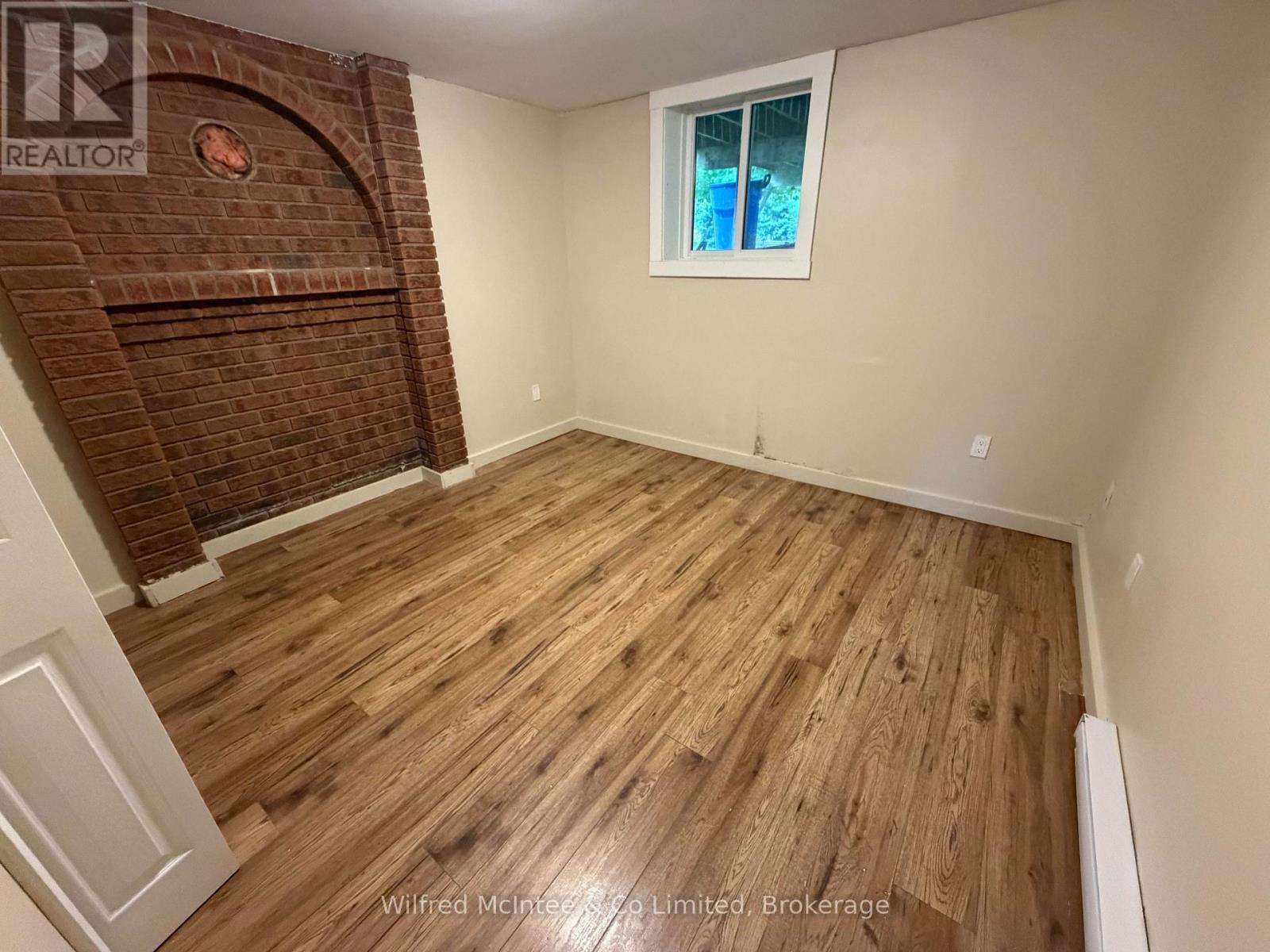 2 Parkview Court, Brockton, Ontario  N0G 2V0 - Photo 12 - X13767810