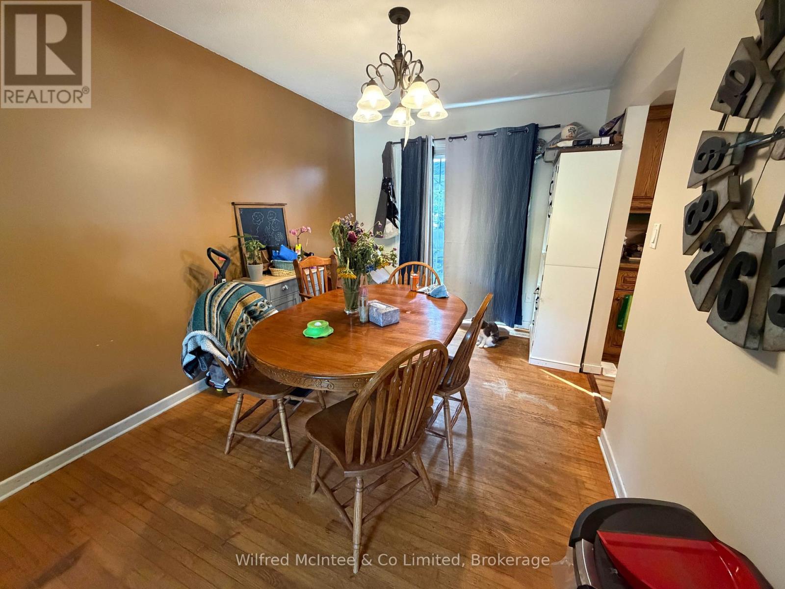 2 Parkview Court, Brockton, Ontario  N0G 2V0 - Photo 3 - X13767810