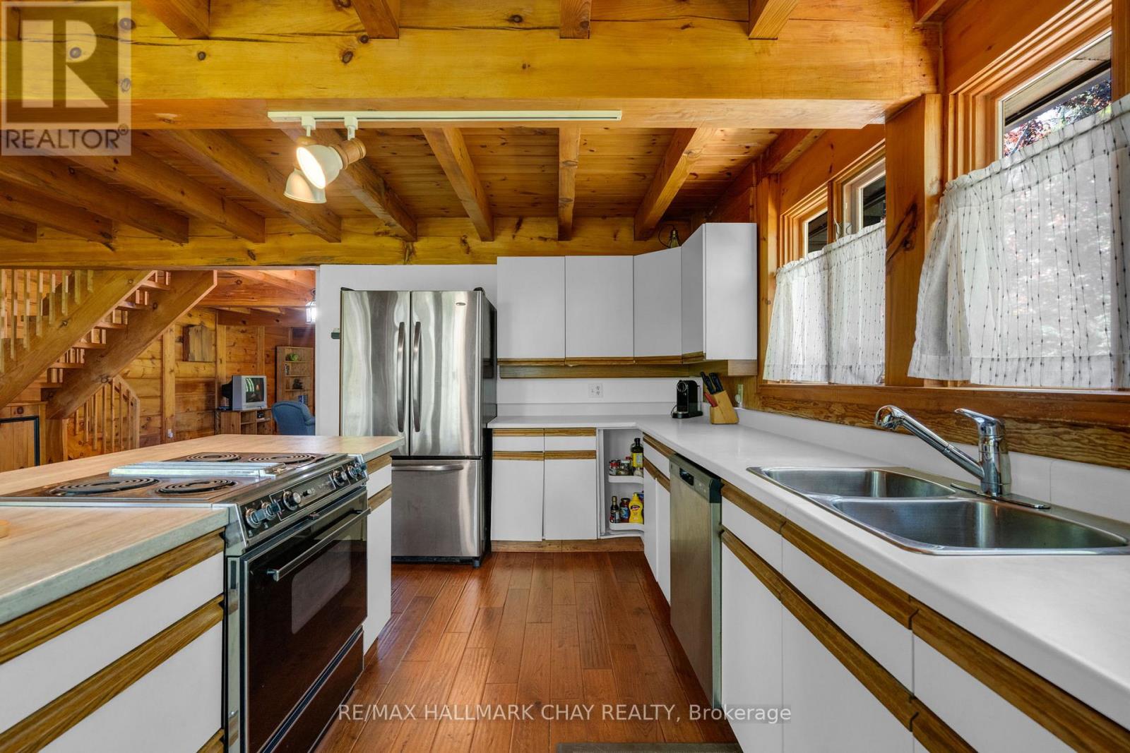 47 Cathedral Pines Road, Oro-Medonte (Horseshoe Valley), Ontario  L4M 4Y8 - Photo 7 - S13767640