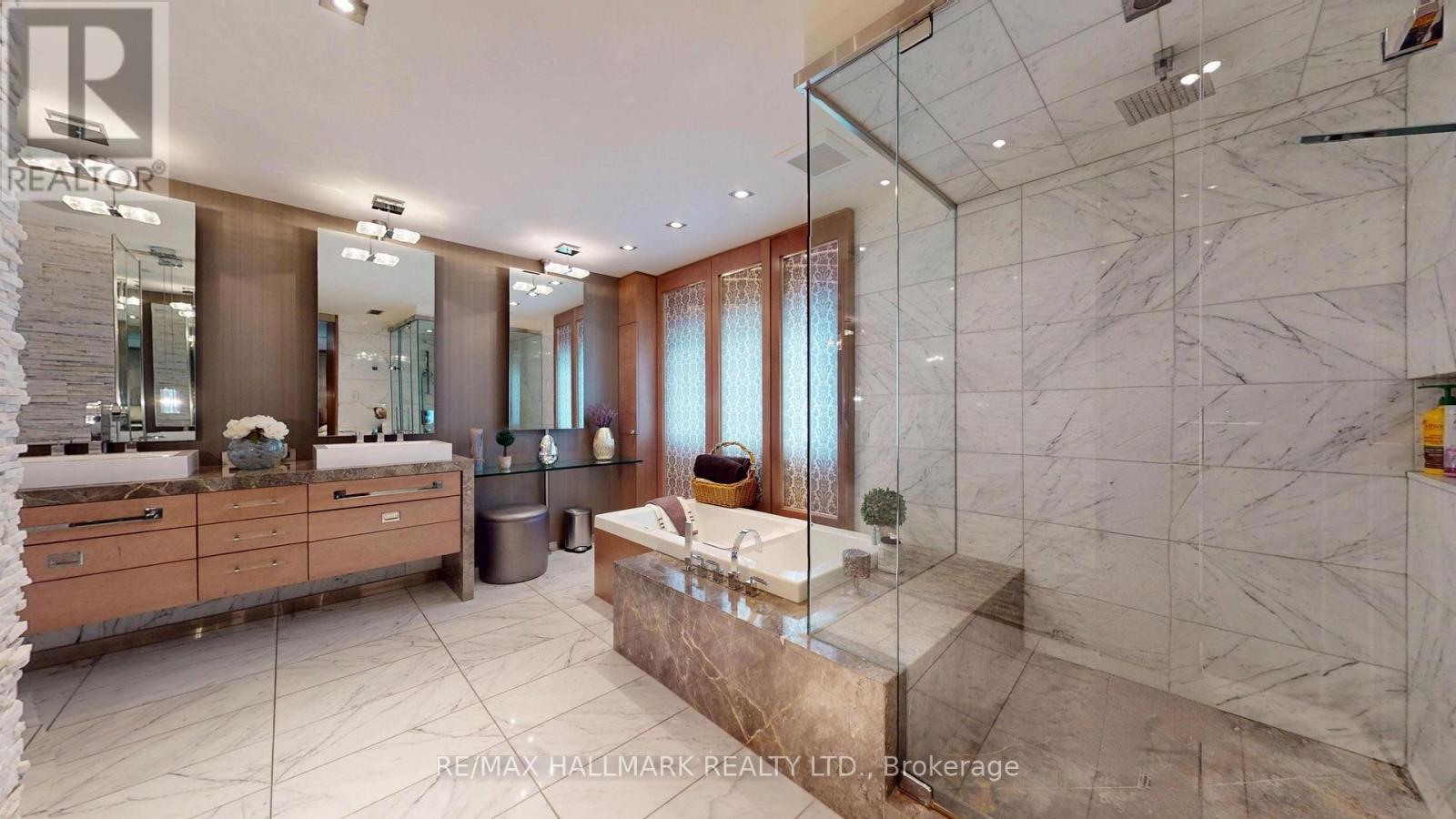101 Longview Crescent, Vaughan, Ontario  L4H 1A9 - Photo 27 - N13767546